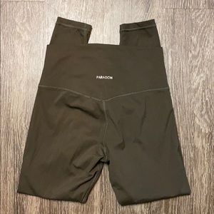 Paragon essential leggings